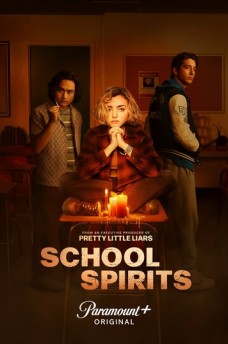 Сериал Школьные духи / School Spirits