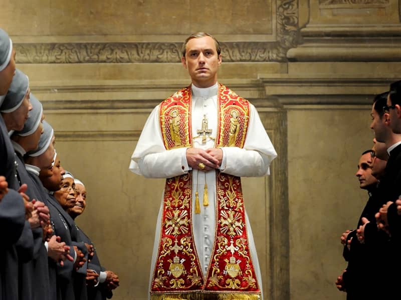 «Молодой Папа»: рецензия на 1 сезон